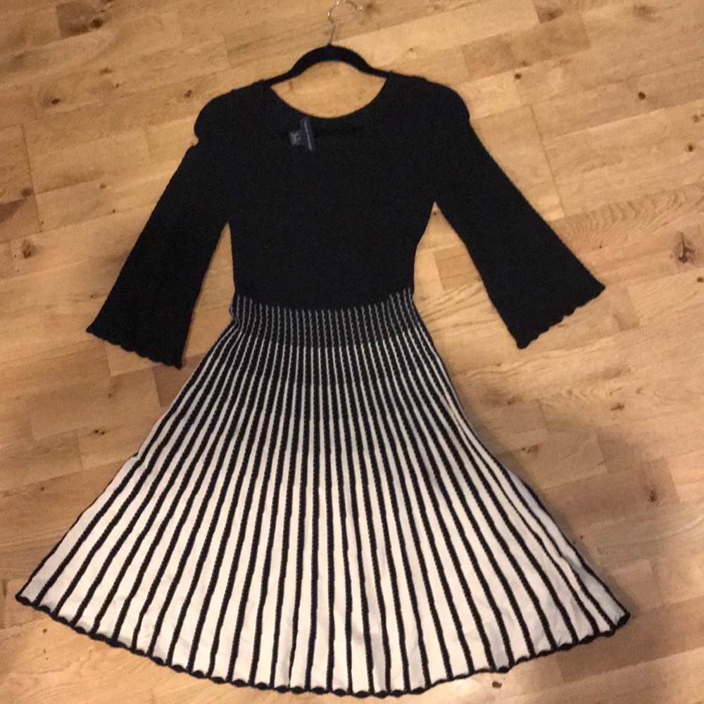 Gorgeous Black and White French Connection Dress